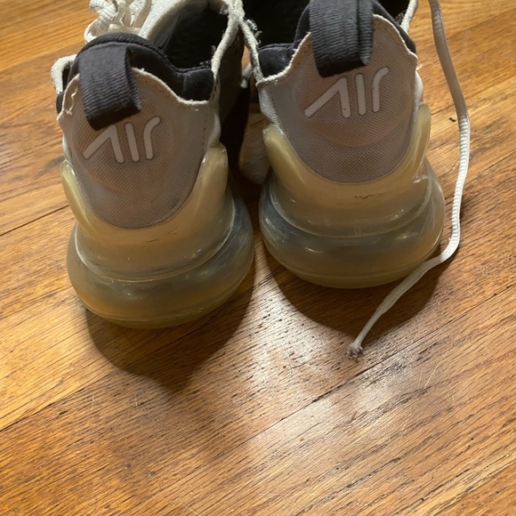 Nike Air Max 270 women’s sneakers - size 7.5 - Picture 6 of 8